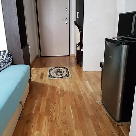 Apartment Aerodrom